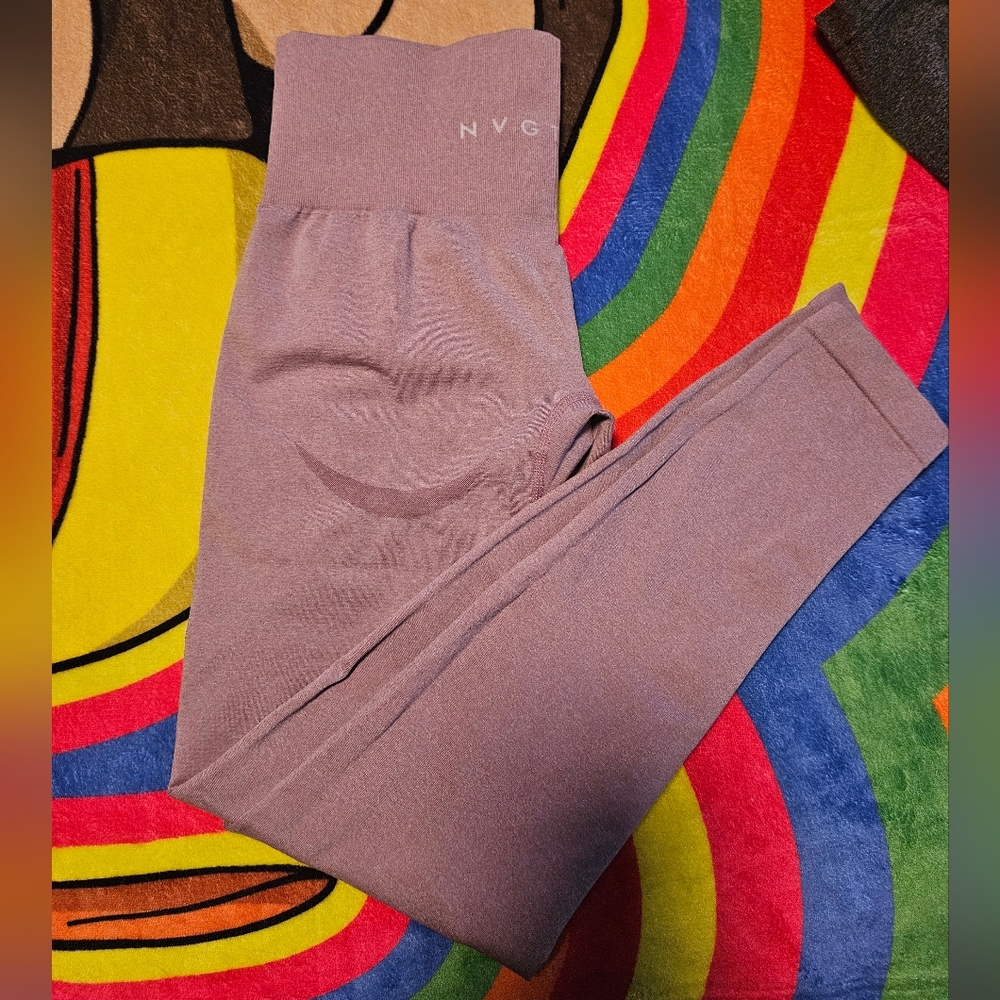 NVGTN leggings